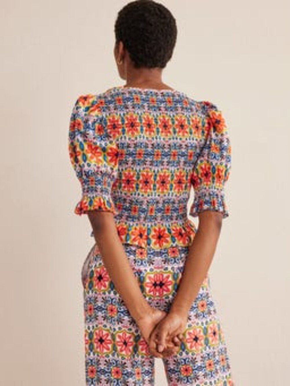 Boden Smocked Bodice Crop Top Multi Tapestry Stripe Ruffle Floral Vacation US 6 - Picture 2 of 15